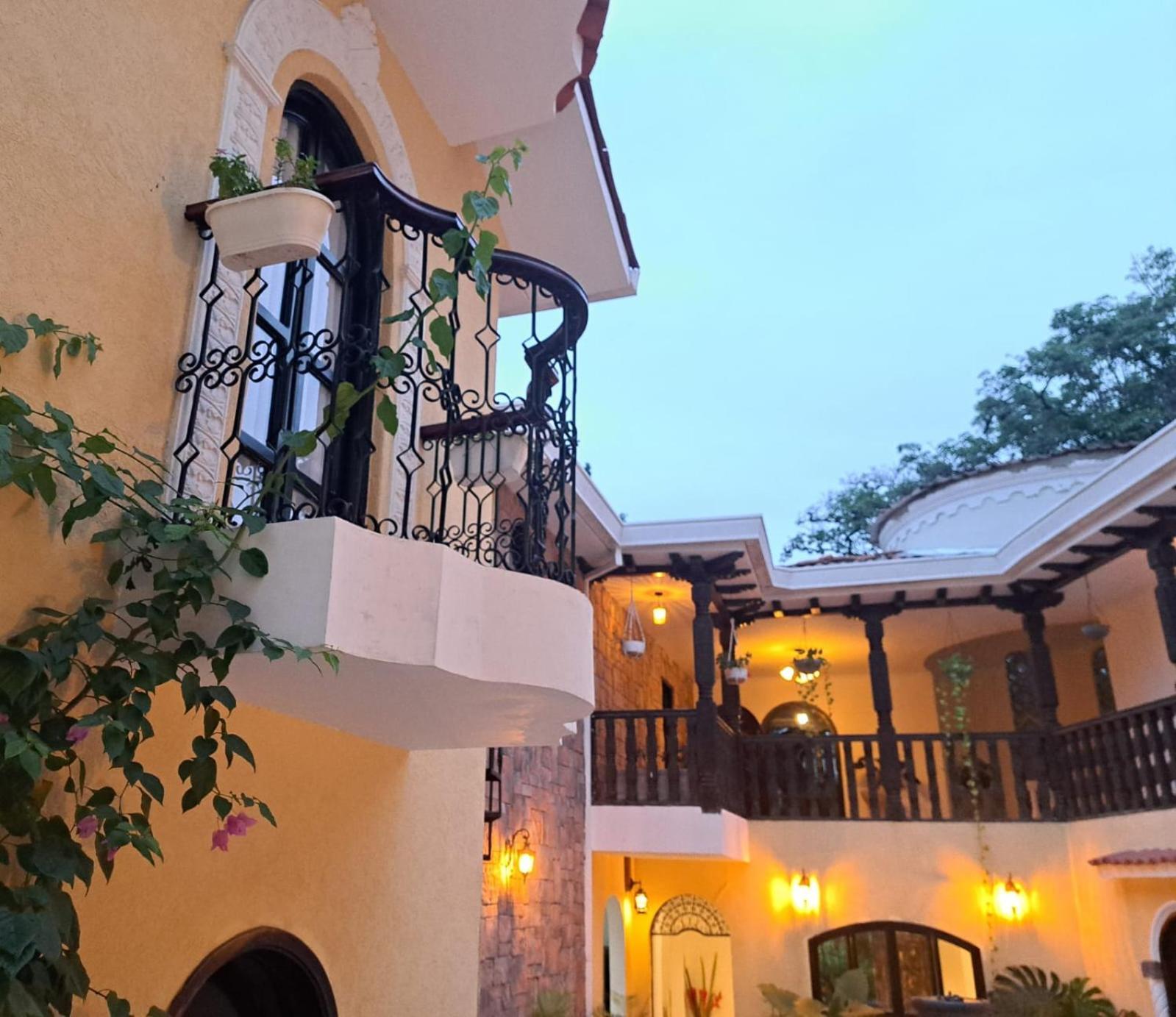Casa Sileo - Boutique Hotel Кали Экстерьер фото